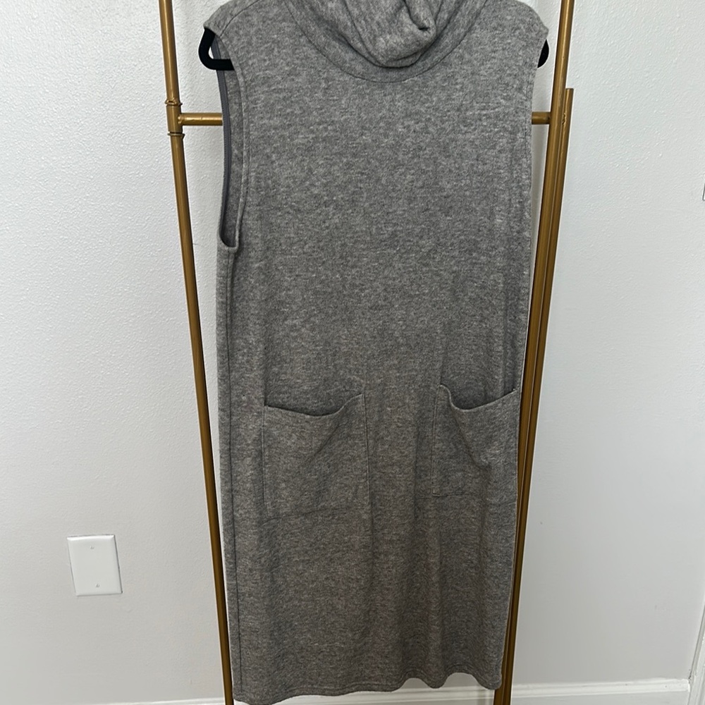 Gray Sleeveless Dress